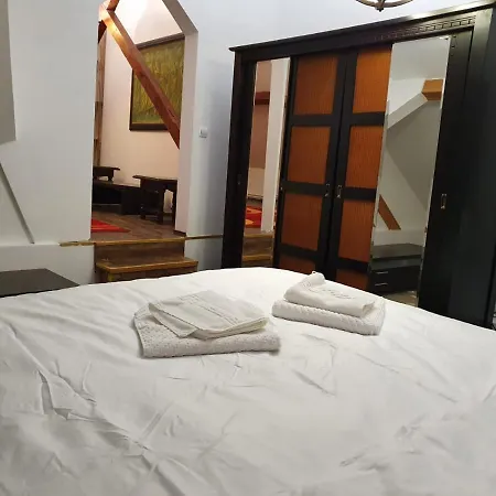 Apartment Roma *